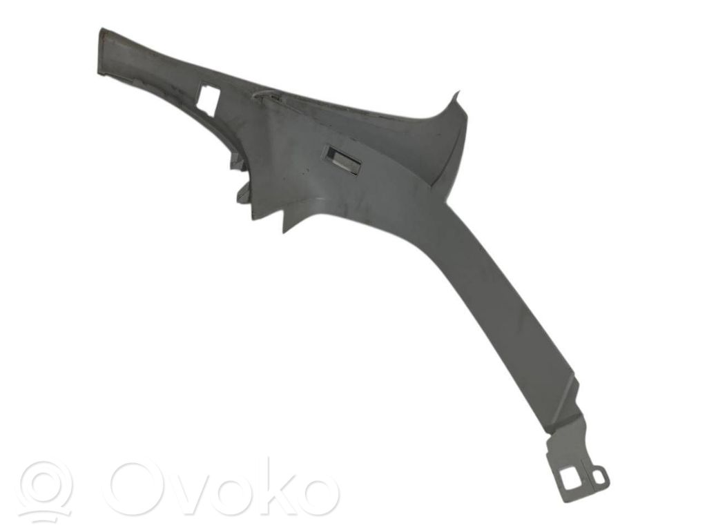 (D) statņa dekoratīvā apdare (augšdaļa)