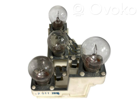 Rear lamp cover holder