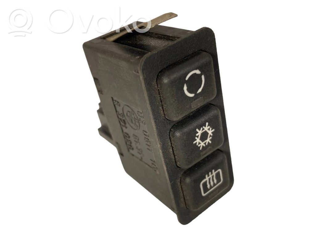 Window electric heating switch