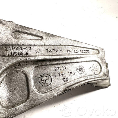 Dzinēja nostiprināšanas stiprinājums-kronšteins