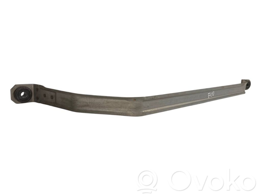 Fuel tank holder(s)