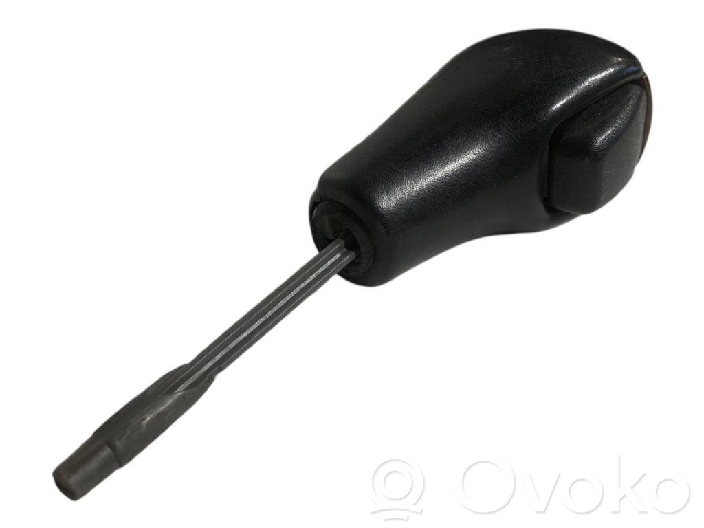 Ātrumu pārslēgšanas sviras dekoratīvā apdare (āda, uzgalis)