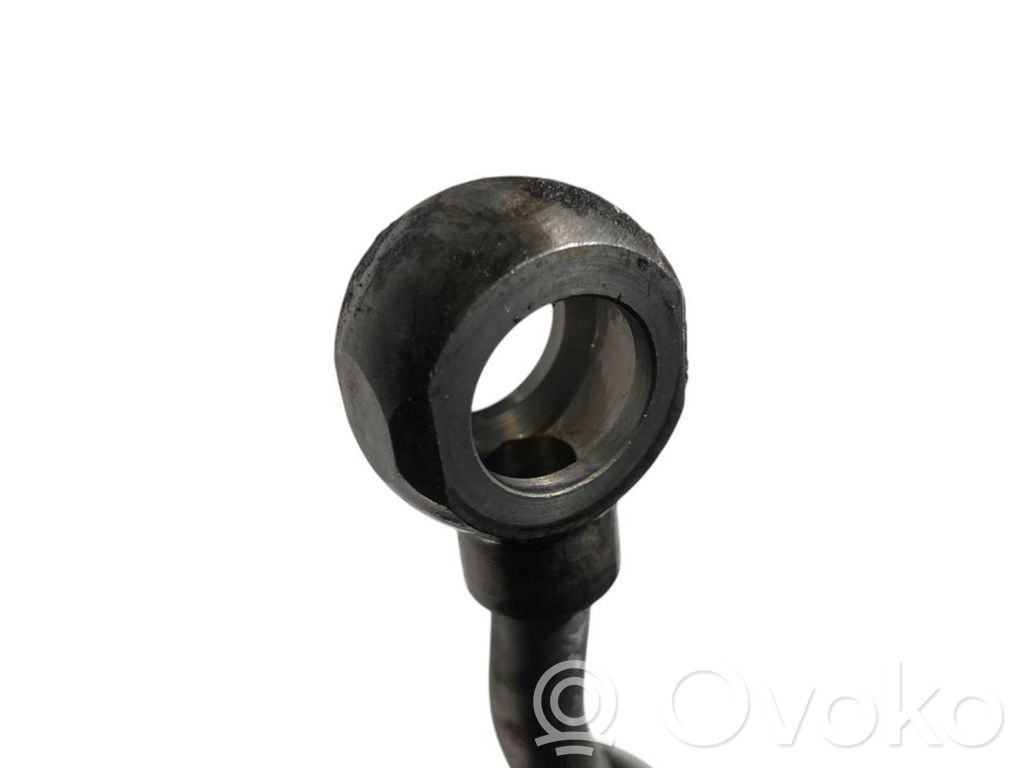 Stūres pastiprinātāja šļūtene (-es) / caurulīte (-es)