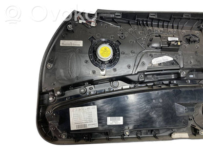 Priekšējo durvju apdare