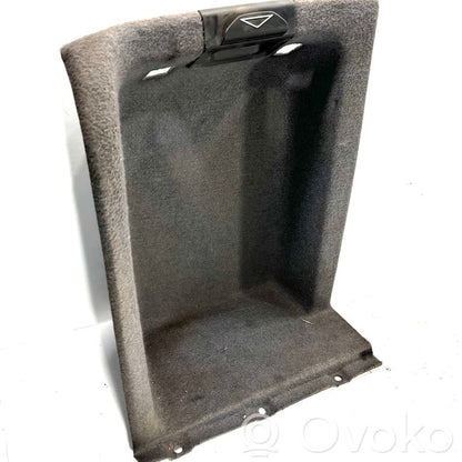 Side decorative trim panel