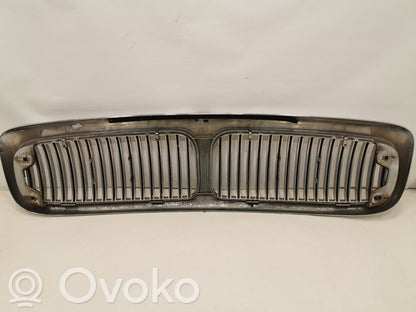 Priekšējais režģis