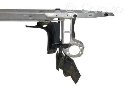 Radiatoru paneļa turētājs (televizora)