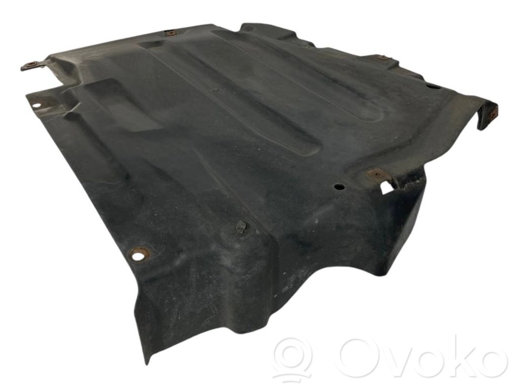 Underbody protection at the rear of the chassis