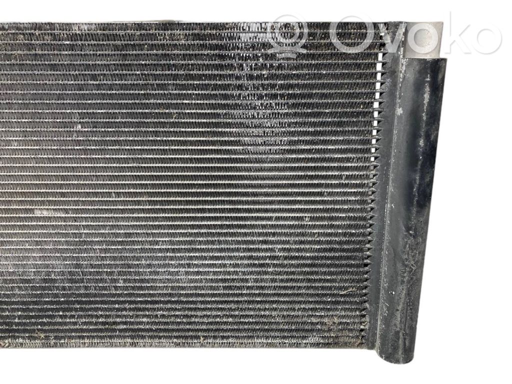 Gaisa kondicioniera dzeses radiators