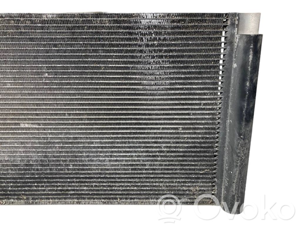 Gaisa kondicioniera dzeses radiators