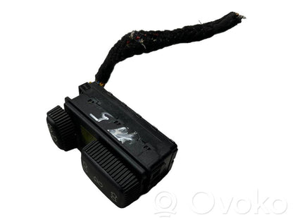 Sēdekļu regulēšanas slēdzis (-i)