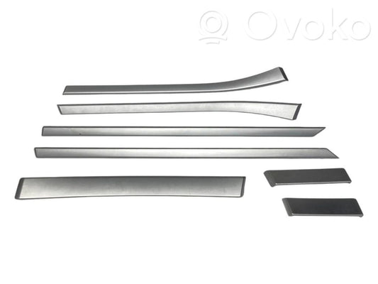 Seat and door trim set