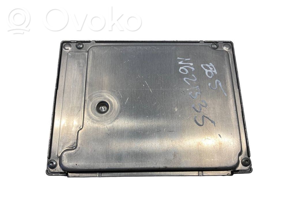 Dzinēja vadības bloks