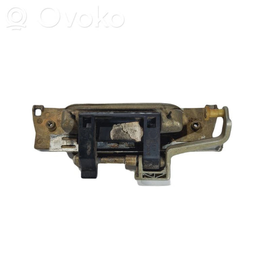 External opening handle