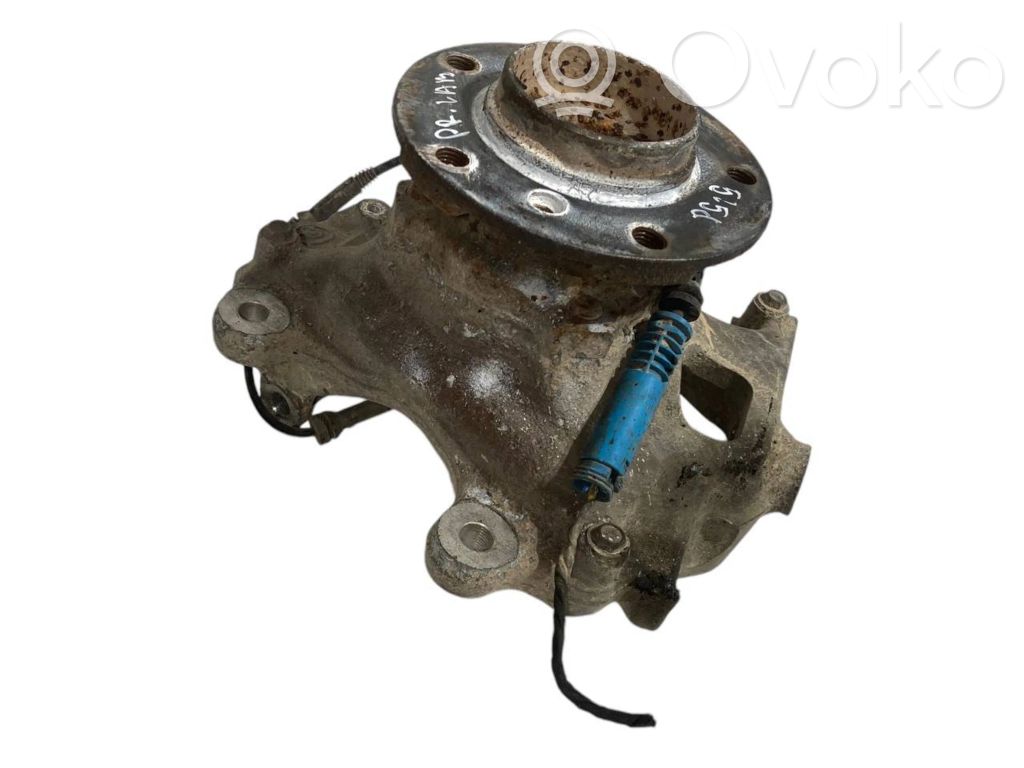 Priekšējā riteņa rumbas vārpstas šarnīrs (stupica, capfa)