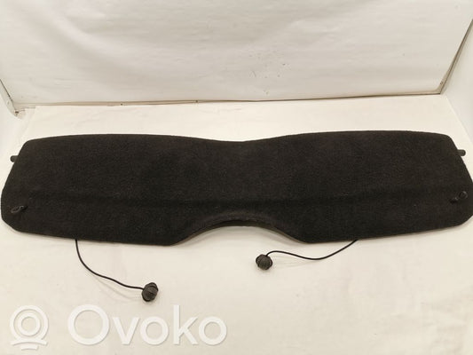 Подоконник заднего окна