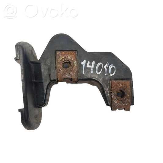 Front bumper holder