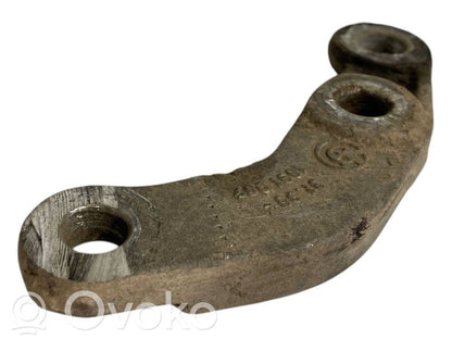 Крепление стабилизатора (переднее)