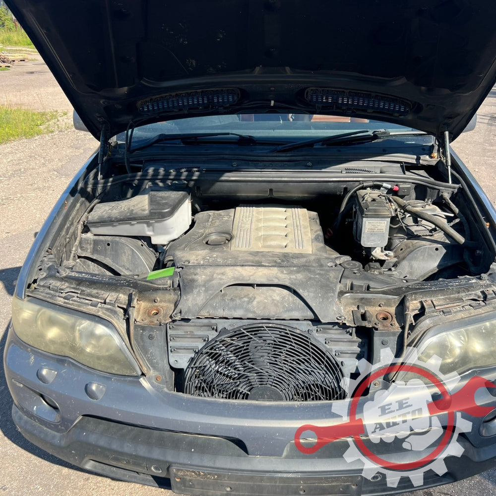 BMW X5 E53 2006 – запчасти