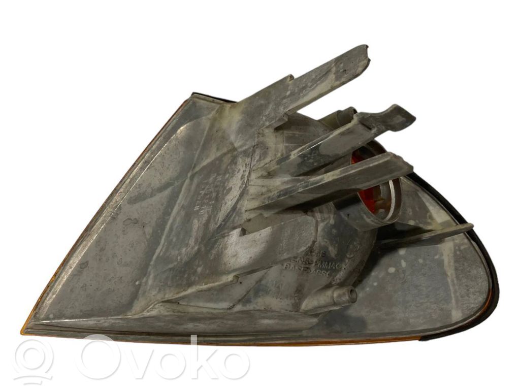 Priekšējais pagrieziena lukturis