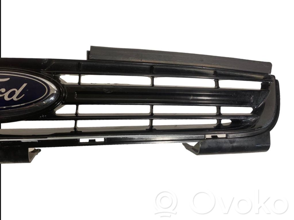 Augšējais režģis