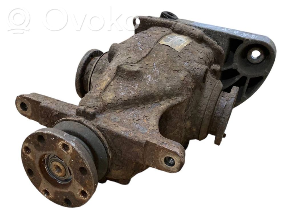 Aizmugurējais reduktors