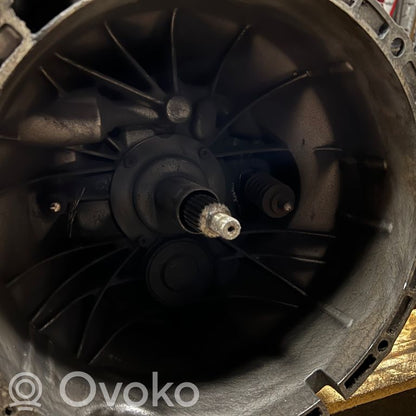 Механическая 6-ступенчатая коробка передач