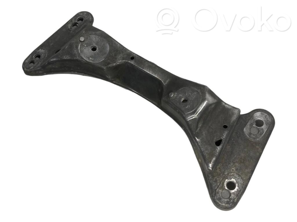 Pārnesumkārbas stiprinājuma kronšteins