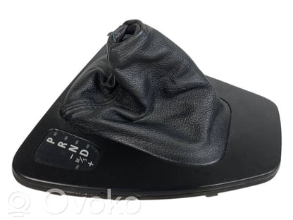 Декоративная накладка на рычаг переключения передач (пластик)