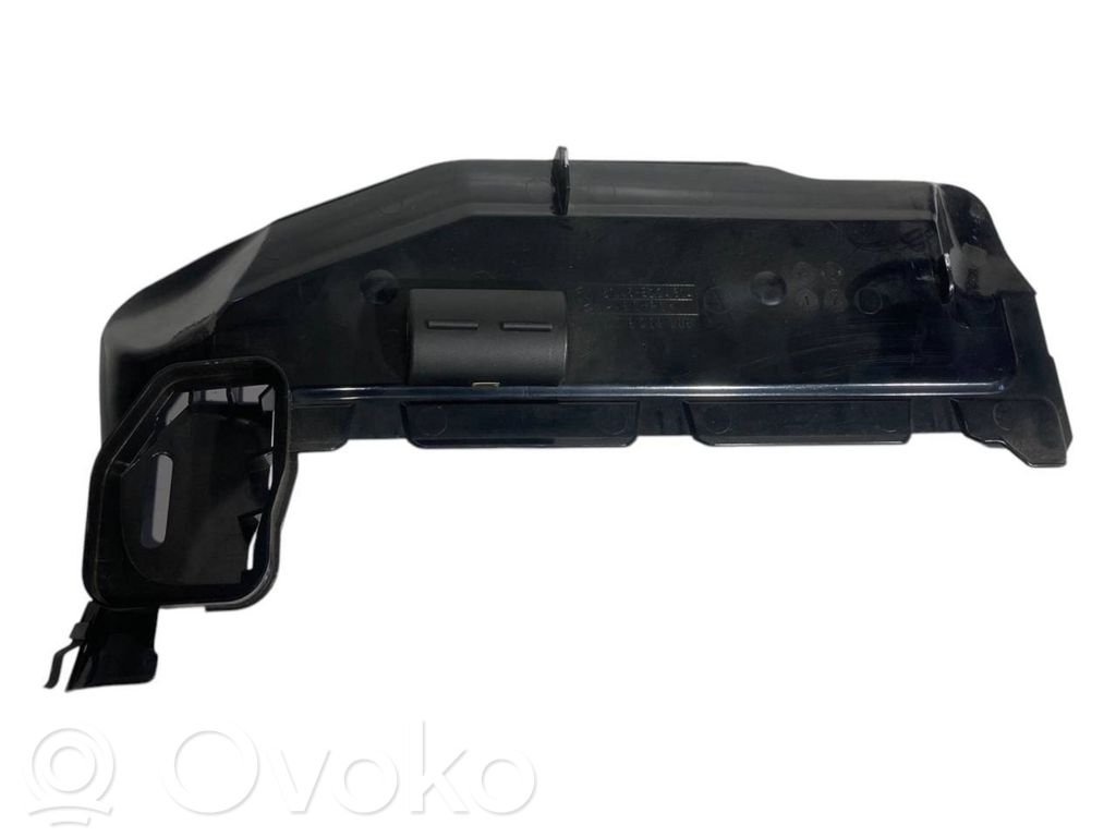 Другая часть интерьера