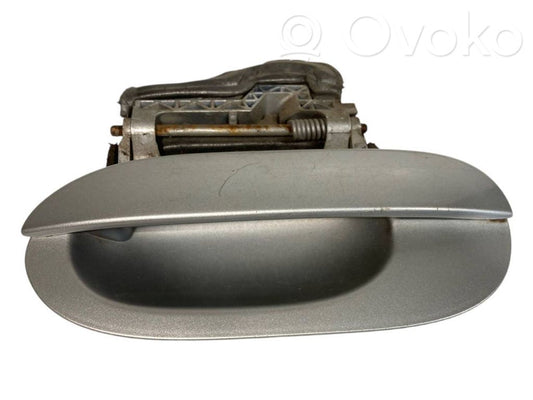 External opening handle