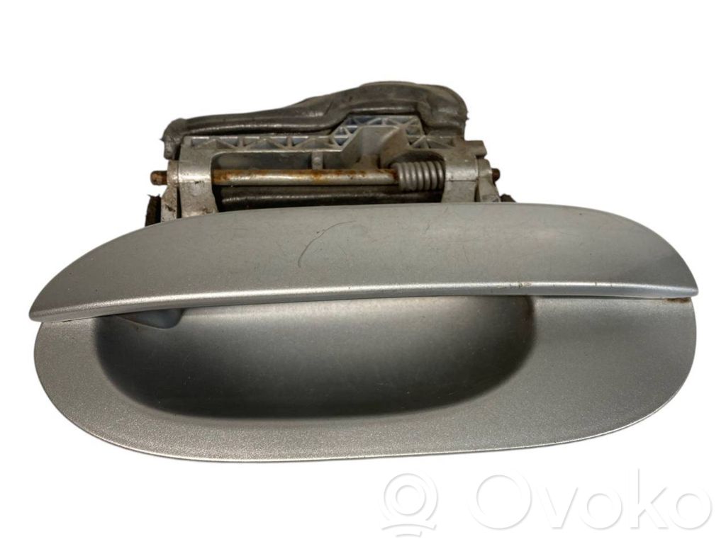 External opening handle