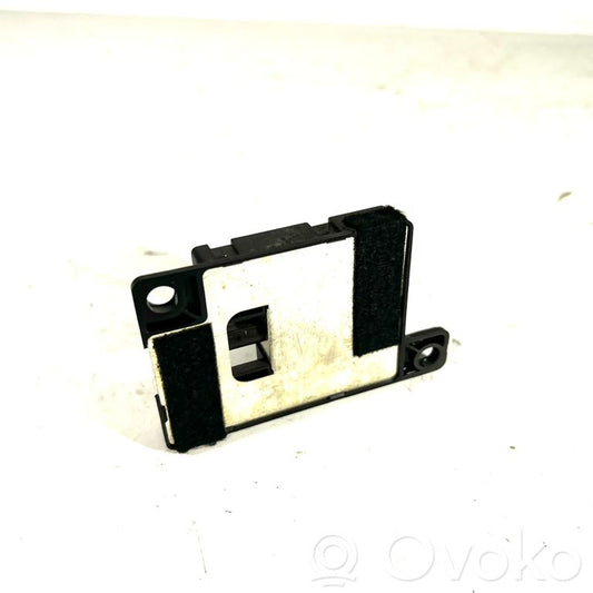 Antenna amplifier