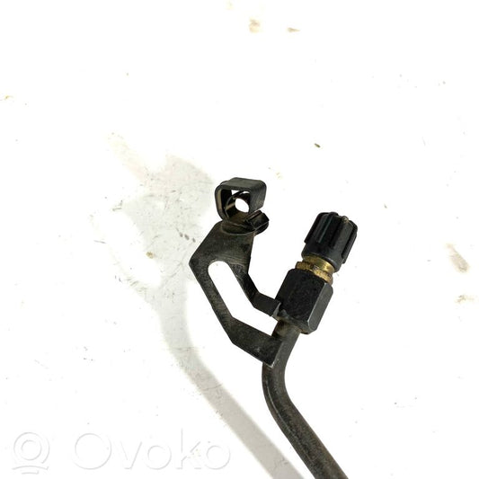Air conditioner pipe(s) / hose(s)
