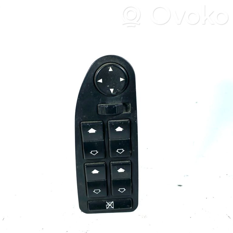 Window lift control switch(es)