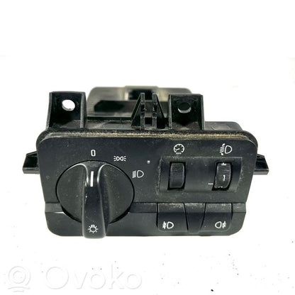 Headlight switch