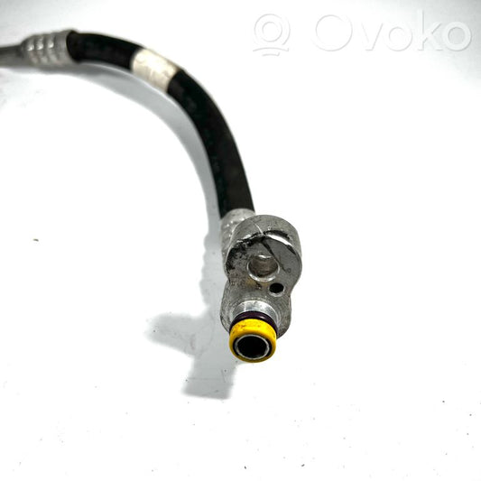 Air conditioner pipe(s) / hose(s)