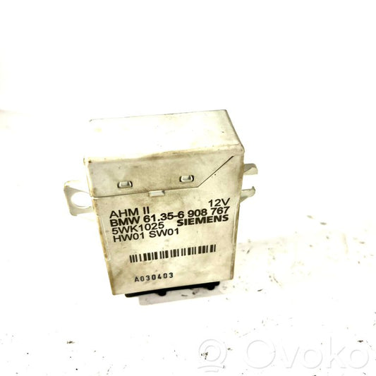 Trailer hitch control unit