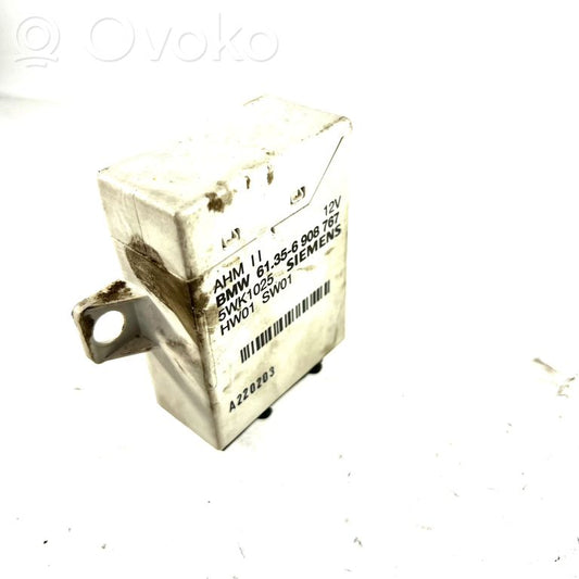 Trailer hitch control unit