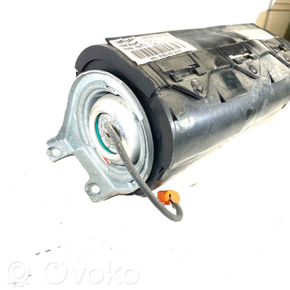 Passenger airbag