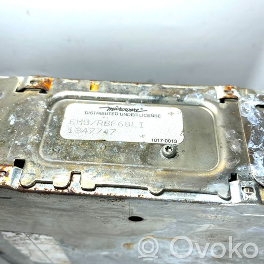 Radio / CD/DVD atskaņotājs / navigācija