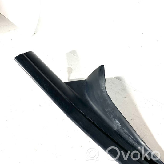Aizmugurējā sliekšņa dekoratīvā apdare (iekšējā)
