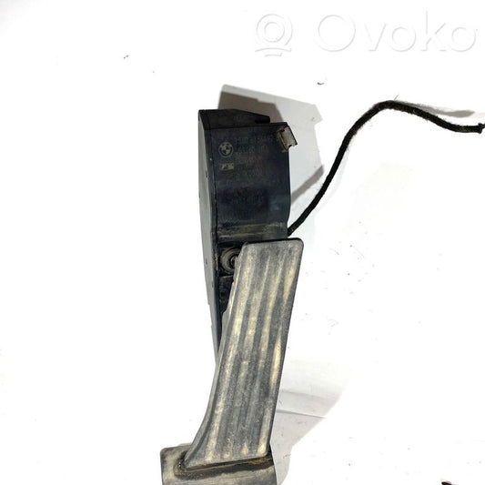 Elektriskais gāzes pedālis / sensors