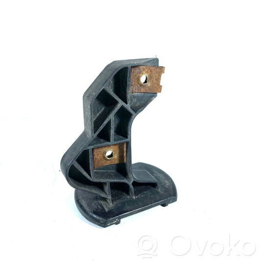 Front bumper holder
