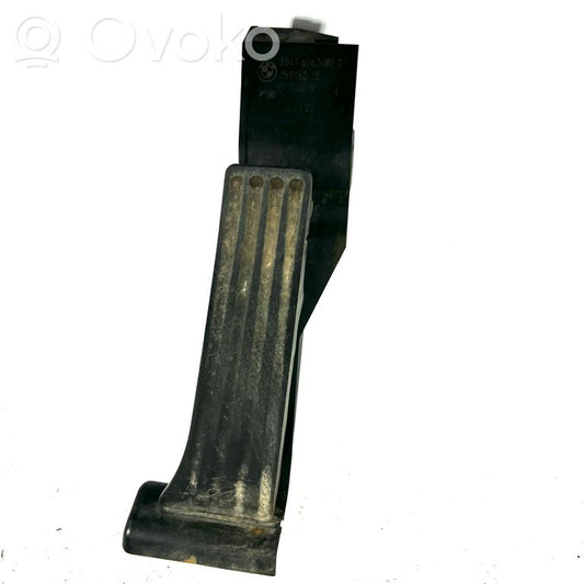Akseleratora elektriskais regulators (pedālis)