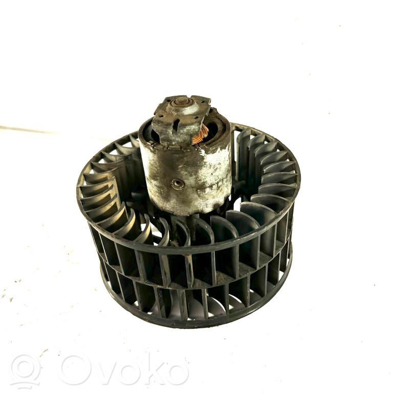 Small radiator fan