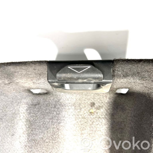 Side decorative trim panel