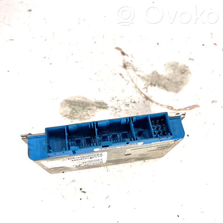 Pārnesumkārbas vadības bloks