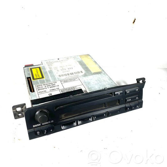 Radio / CD/DVD atskaņotājs / navigācija