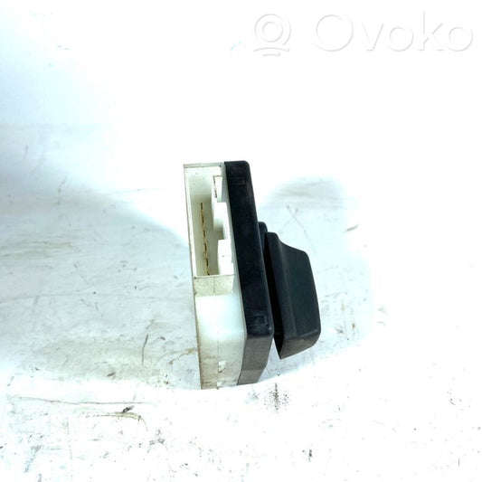 Sēdekļu regulēšanas slēdzis (-i)